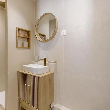 Appartement 8 Rue Du Marché Forville By Halldis *