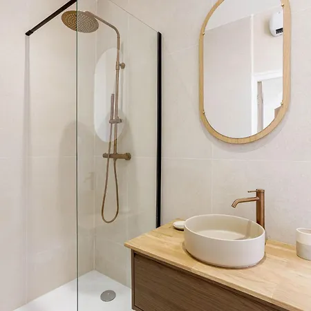 8 Rue Du Marché Forville By Halldis Appartement