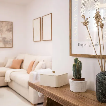 8 Rue Du Marché Forville By Halldis Appartement Cannes