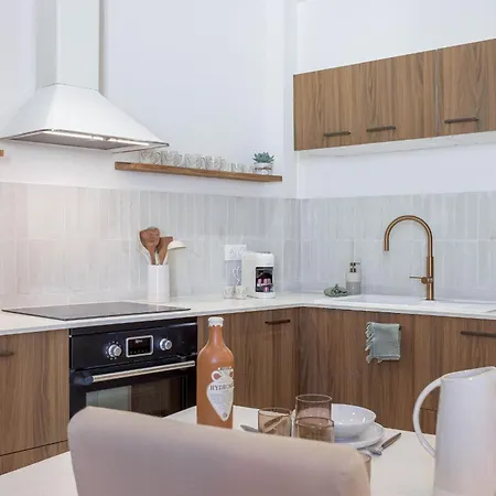 8 Rue Du Marche Forville By Halldis Apartment Cannes