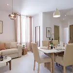 8 Rue Du Marche Forville By Halldis * Канны