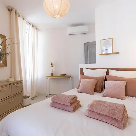 8 Rue Du Marche Forville By Halldis Κάννες